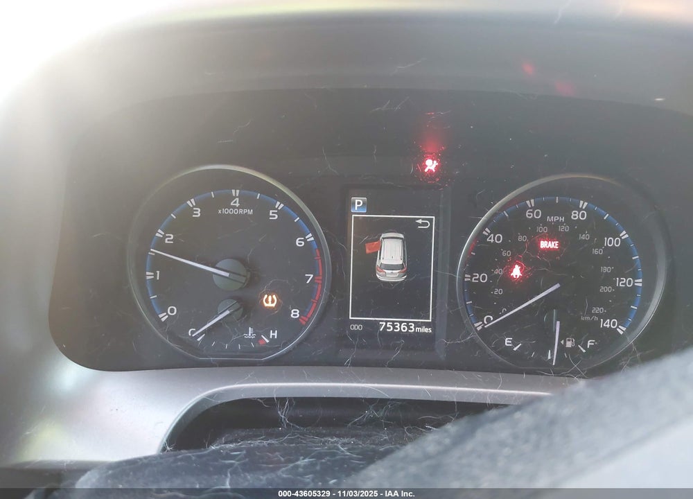 2017 TOYOTA RAV4 VIN: JTMZFREV2HJ145092