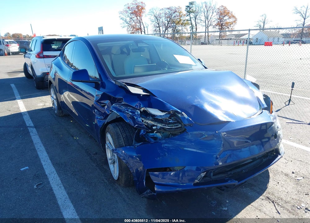 2023 TESLA MODEL Y AWD/LONG RANGE DUAL MOTOR ALL-WHEEL DRIVE VIN: 7SAYGAEE9PF842407