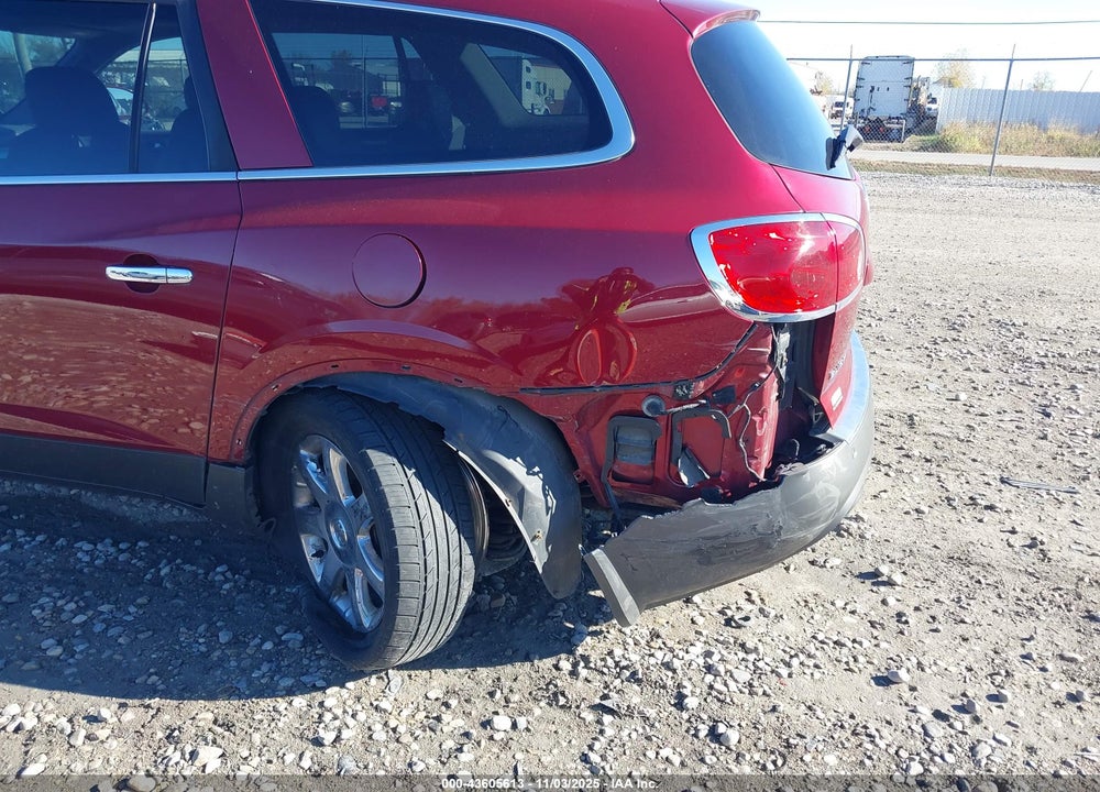 2008 BUICK ENCLAVE CXL VIN: 5GAEV23758J109721