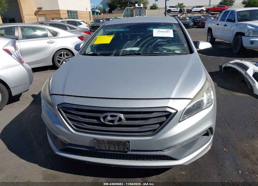 2015 HYUNDAI SONATA SPORT VIN: 5NPE34AF1FH221240