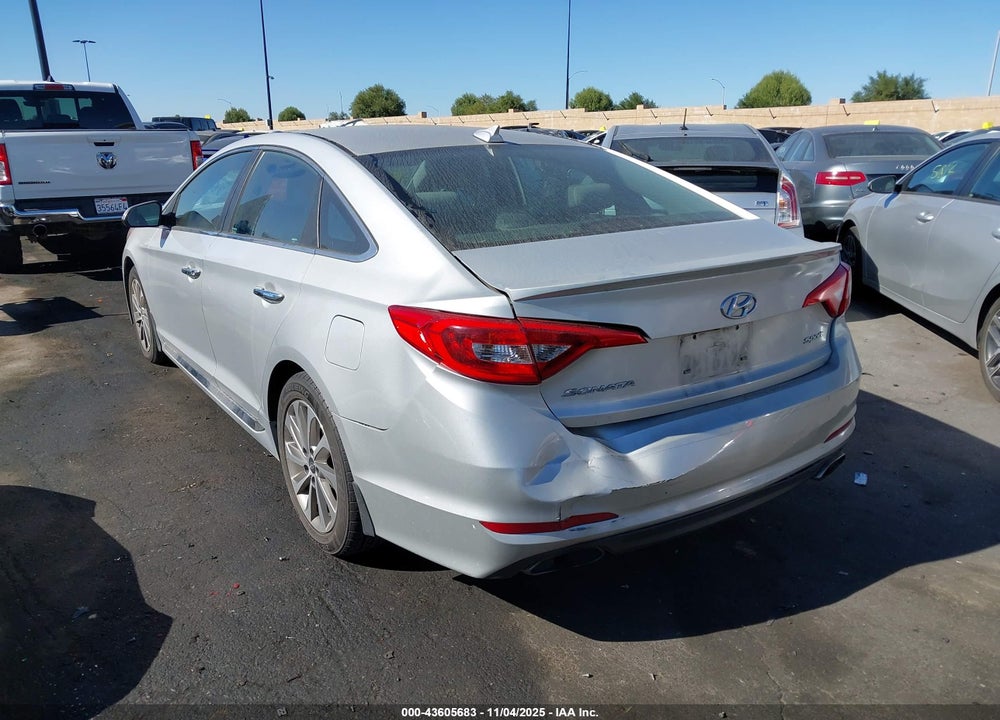 2015 HYUNDAI SONATA SPORT VIN: 5NPE34AF1FH221240