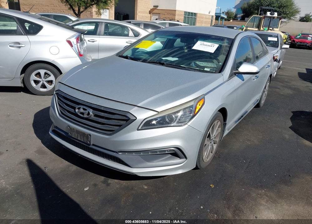 2015 HYUNDAI SONATA SPORT VIN: 5NPE34AF1FH221240