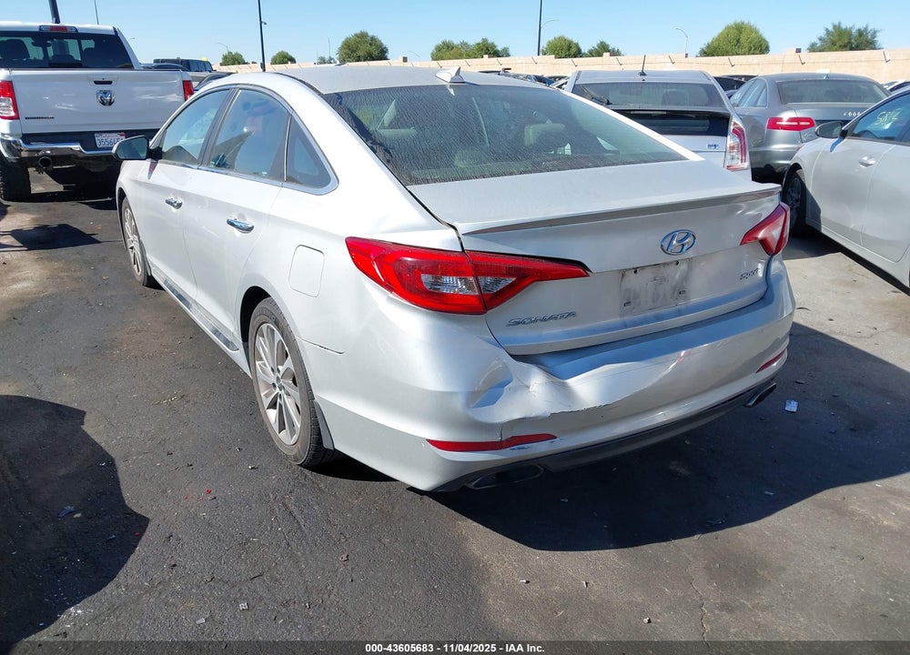 2015 HYUNDAI SONATA SPORT VIN: 5NPE34AF1FH221240