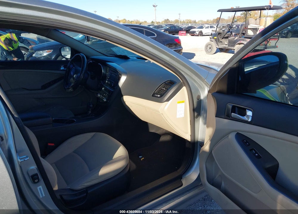 2015 KIA OPTIMA HYBRID VIN: KNAGM4AD6F5084037