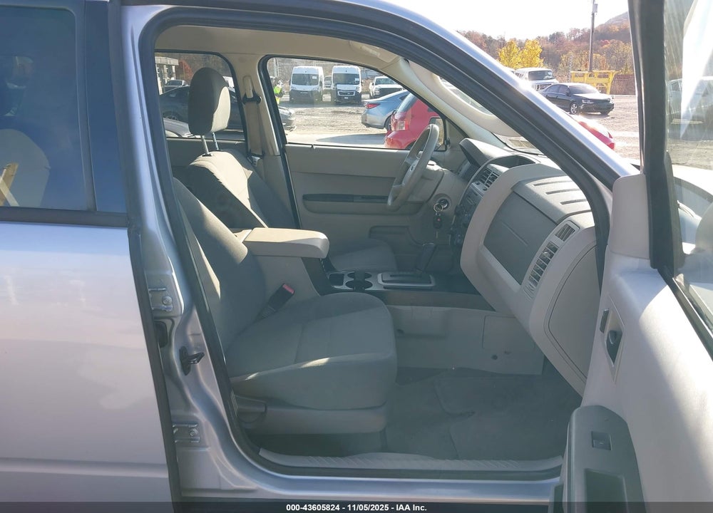 2010 FORD ESCAPE VIN: 1FMCU9C70AKD34688