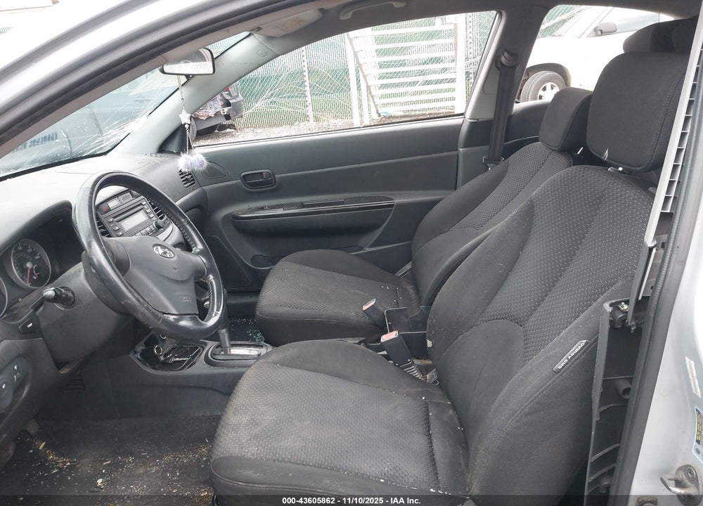 2007 HYUNDAI ACCENT SE VIN: KMHCN36C37U031467