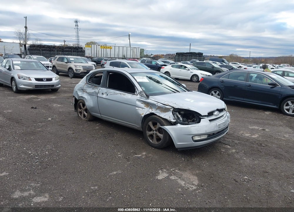 2007 HYUNDAI ACCENT SE VIN: KMHCN36C37U031467