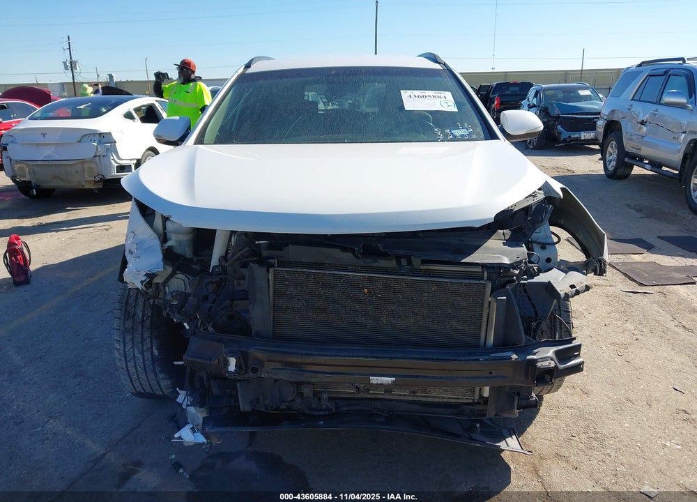 2017 HYUNDAI SANTA FE SE VIN: KM8SN4HF3HU247099