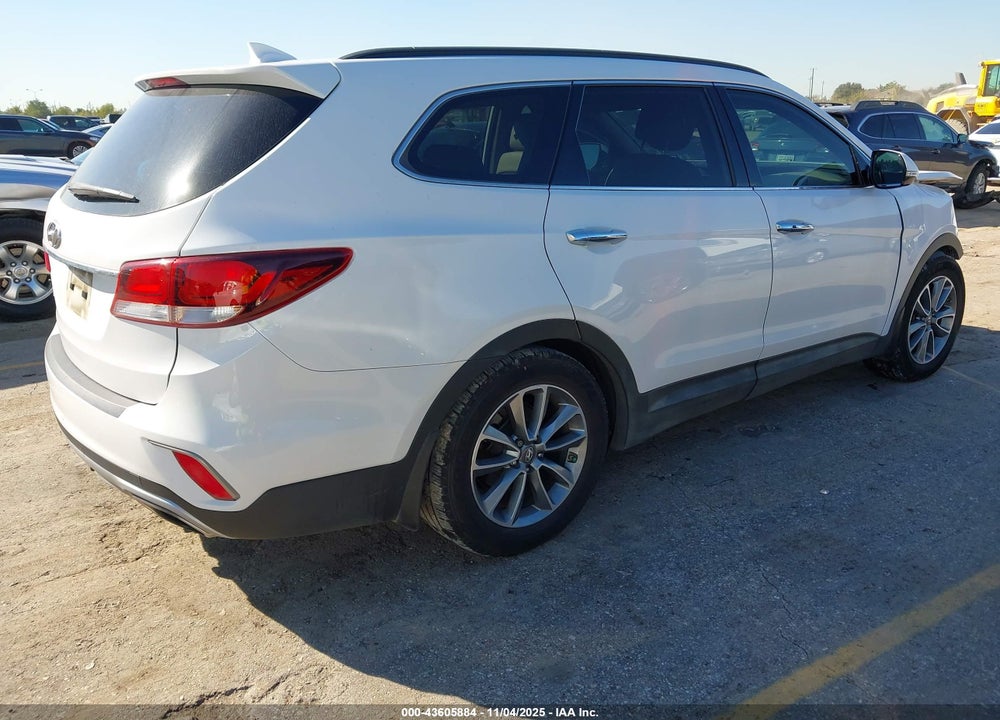 2017 HYUNDAI SANTA FE SE VIN: KM8SN4HF3HU247099