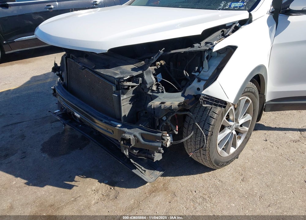 2017 HYUNDAI SANTA FE SE VIN: KM8SN4HF3HU247099
