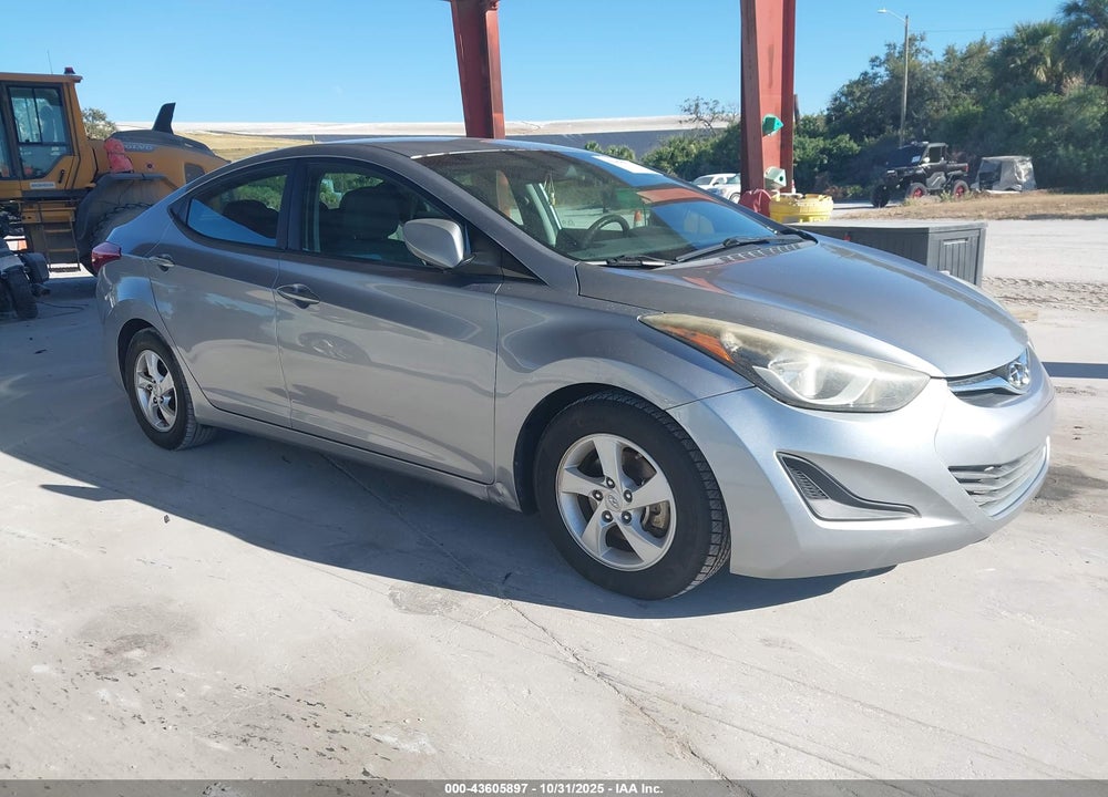2015 HYUNDAI ELANTRA SE VIN: 5NPDH4AE7FH610226