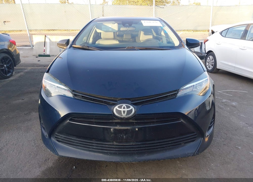 2018 TOYOTA COROLLA LE VIN: 5YFBURHEXJP778430