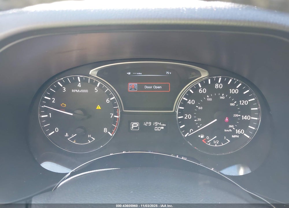 2013 NISSAN PATHFINDER SL VIN: 5N1AR2MN8DC678569