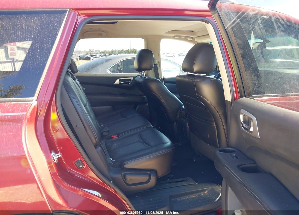 2013 NISSAN PATHFINDER SL VIN: 5N1AR2MN8DC678569