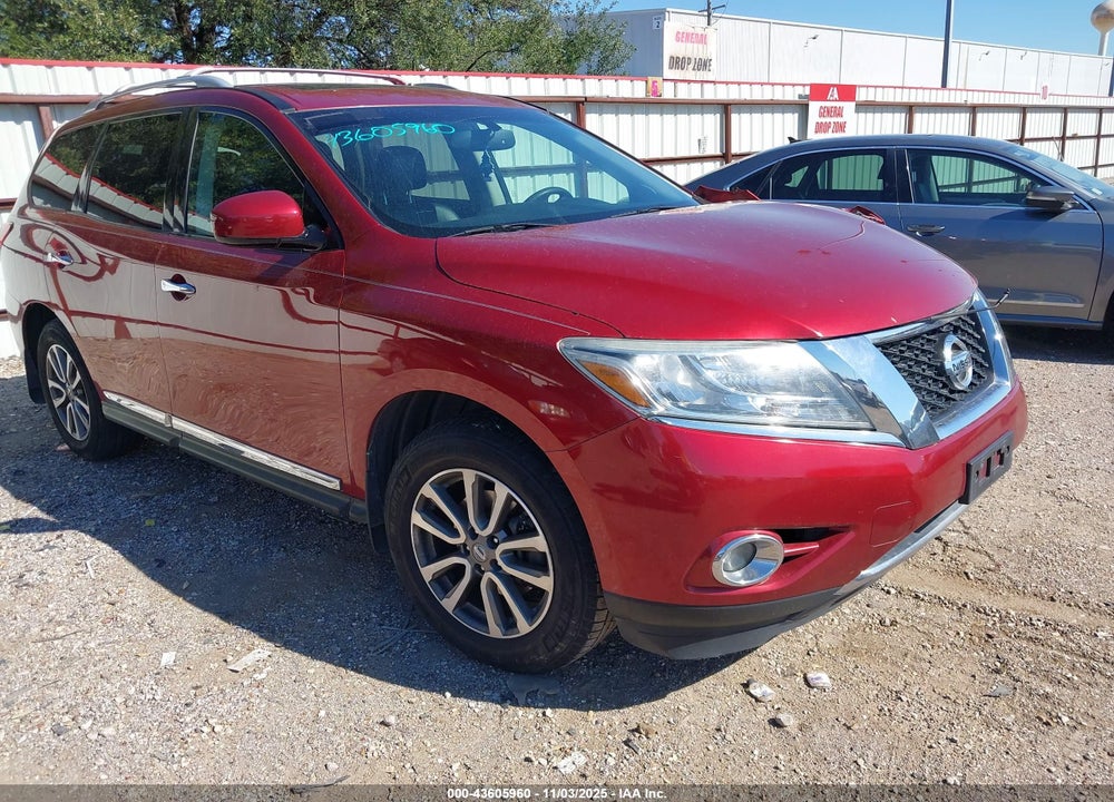 2013 NISSAN PATHFINDER SL VIN: 5N1AR2MN8DC678569