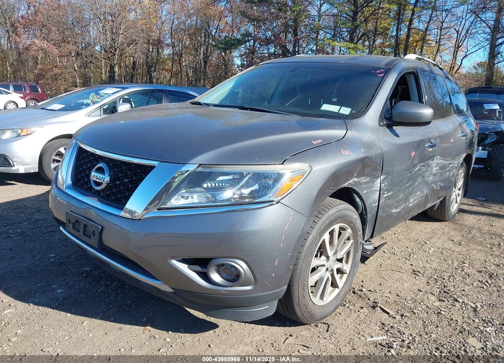 2015 NISSAN PATHFINDER S VIN: 5N1AR2MM4FC712579