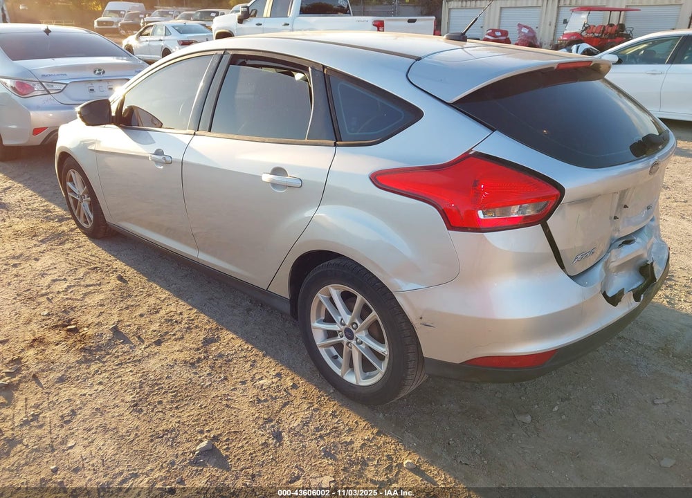 2017 FORD FOCUS SE VIN: 1FADP3K23HL216230