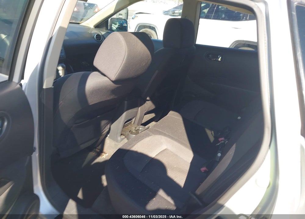 2010 NISSAN ROGUE SL VIN: JN8AS5MT9AW026874