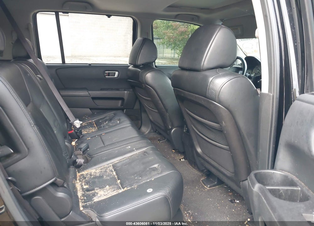 2010 HONDA PILOT TOURING VIN: 5FNYF3H8XAB023446