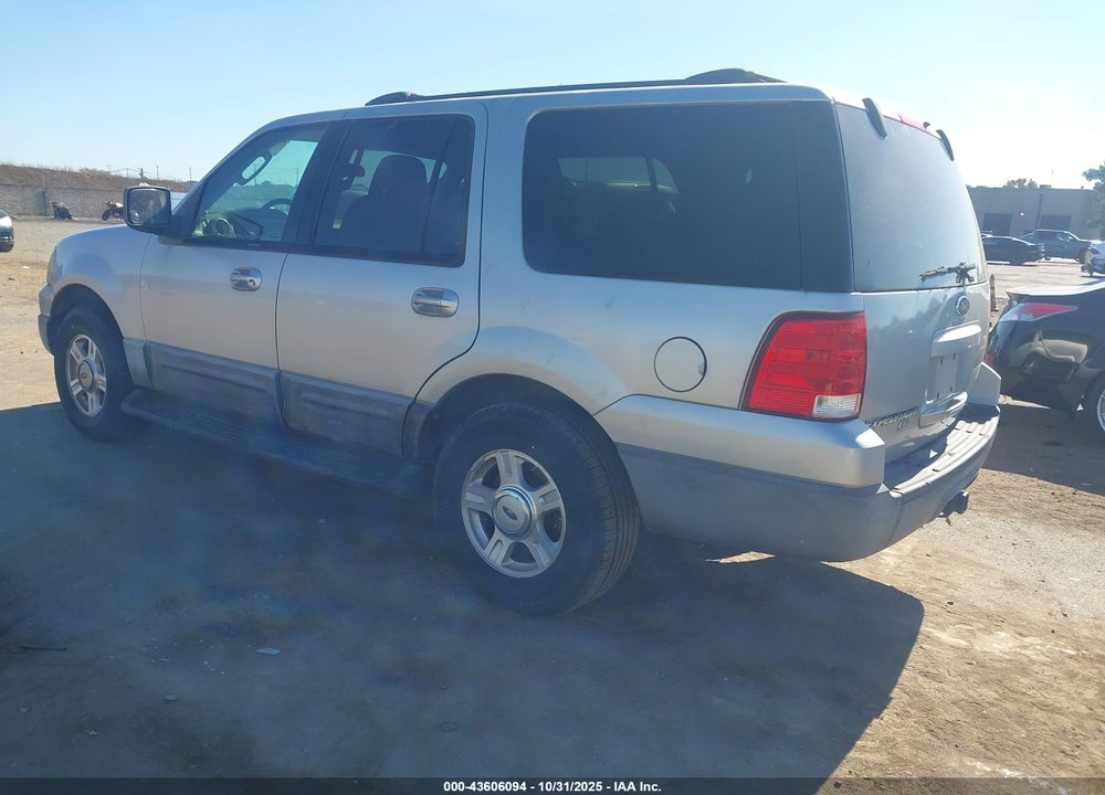 2004 FORD EXPEDITION XLT VIN: 1FMRU15W24LA63471