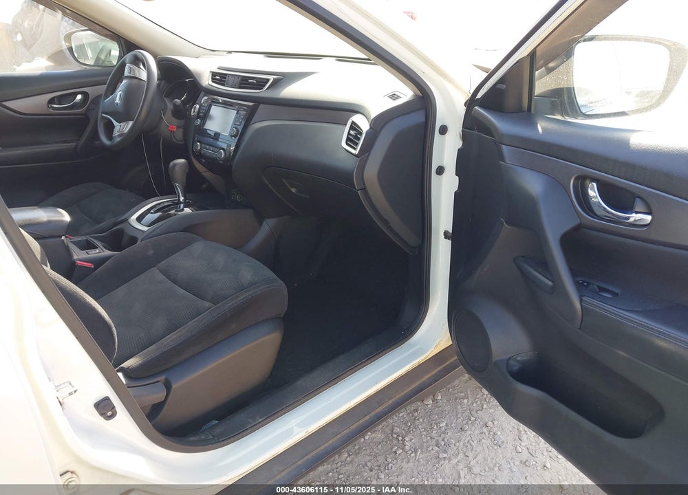 2016 NISSAN ROGUE SV VIN: JN8AT2MV8GW135266