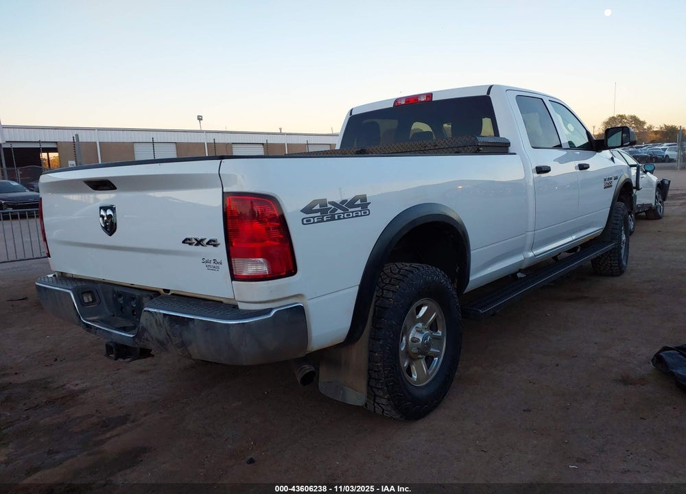 2018 RAM 2500 TRADESMAN  4X4 8' BOX VIN: 3C6UR5HJ1JG263393