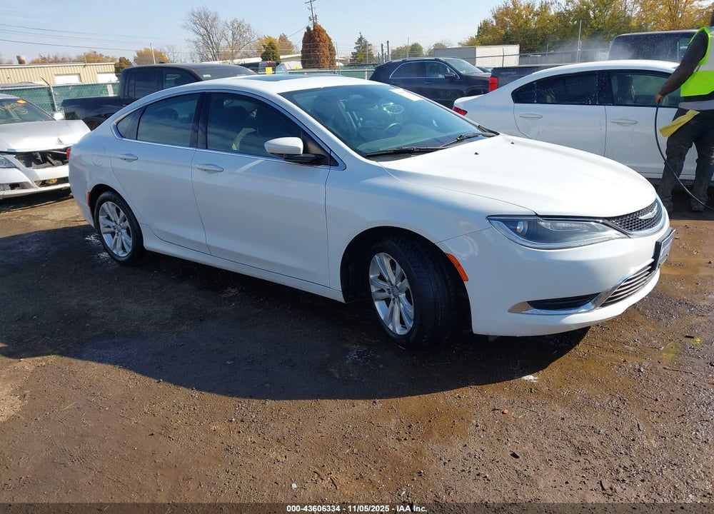 2015 CHRYSLER 200 LIMITED VIN: 1C3CCCAB8FN552660