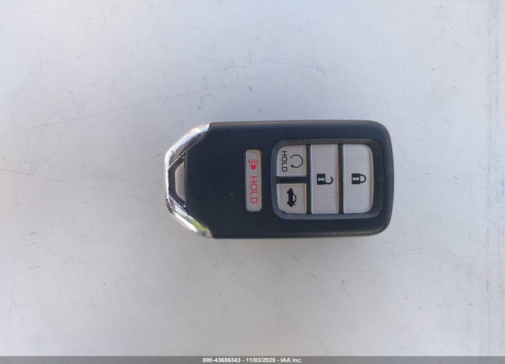 2017 HONDA ACCORD VIN: 1HGCR2F75HA032081