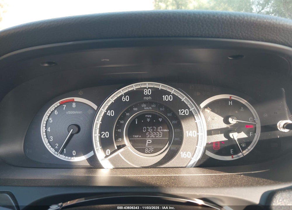 2017 HONDA ACCORD VIN: 1HGCR2F75HA032081