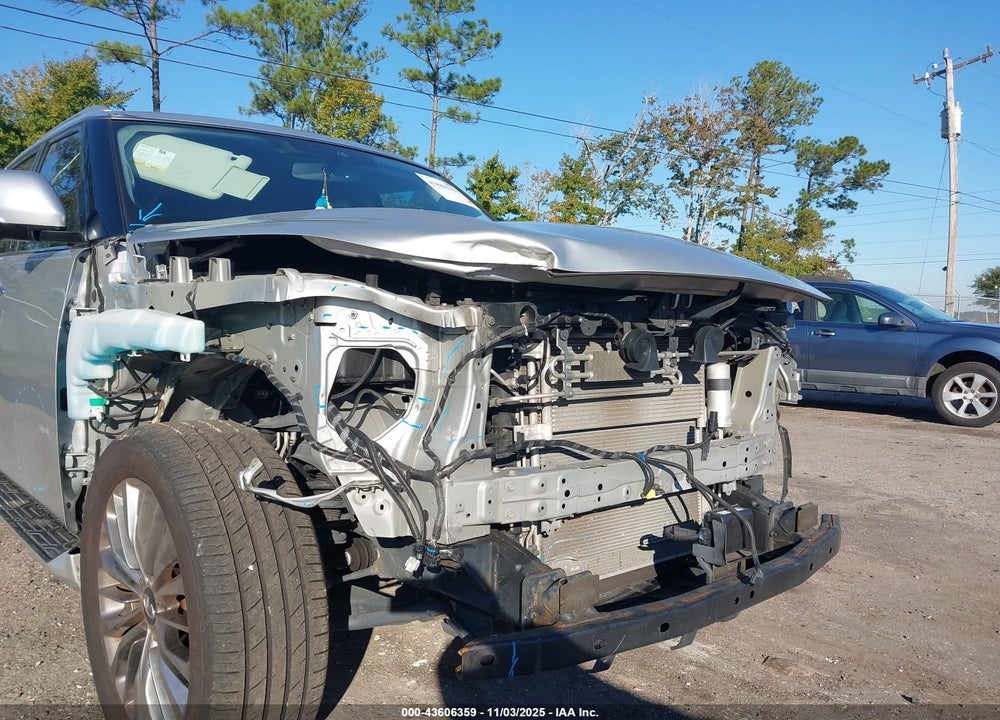 2018 INFINITI QX80 VIN: JN8AZ2NE2J9191609
