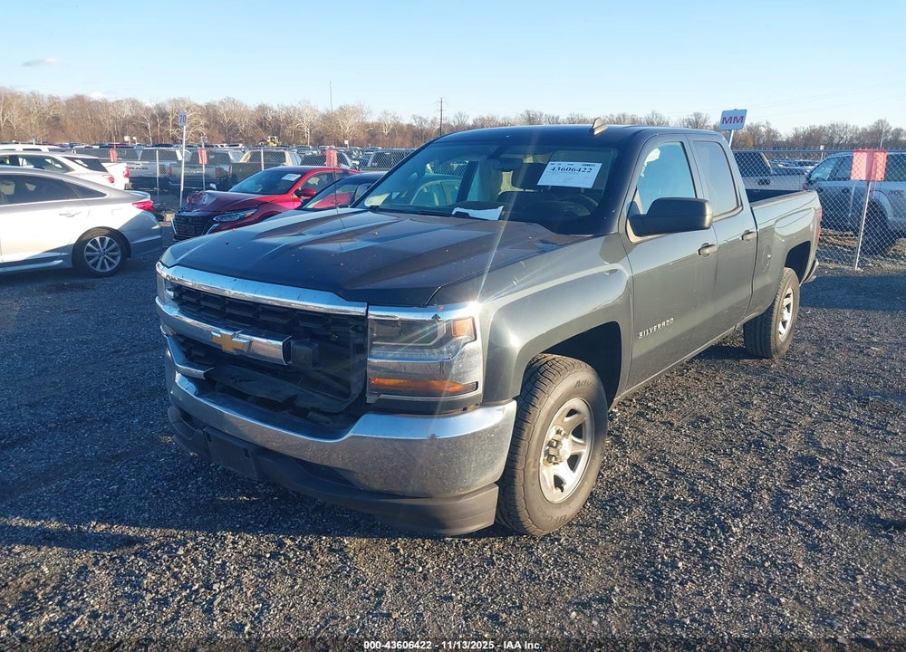 2017 CHEVROLET SILVERADO 1500 LS VIN: 1GCRCNEH8HZ352776