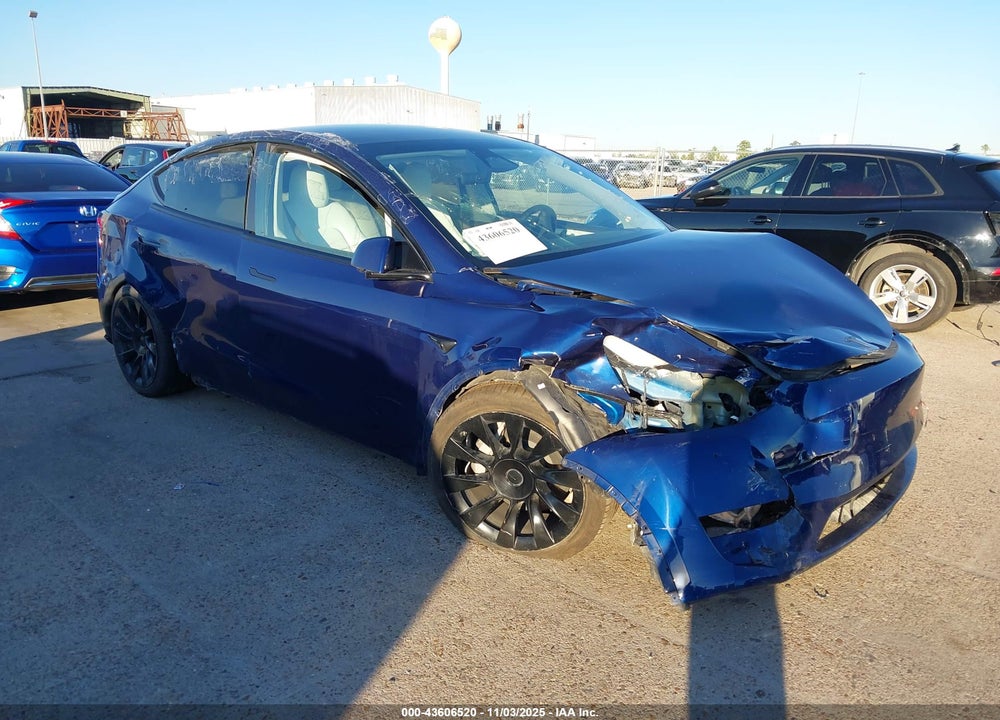 2023 TESLA MODEL Y AWD/LONG RANGE DUAL MOTOR ALL-WHEEL DRIVE VIN: 7SAYGAEE8PF956530