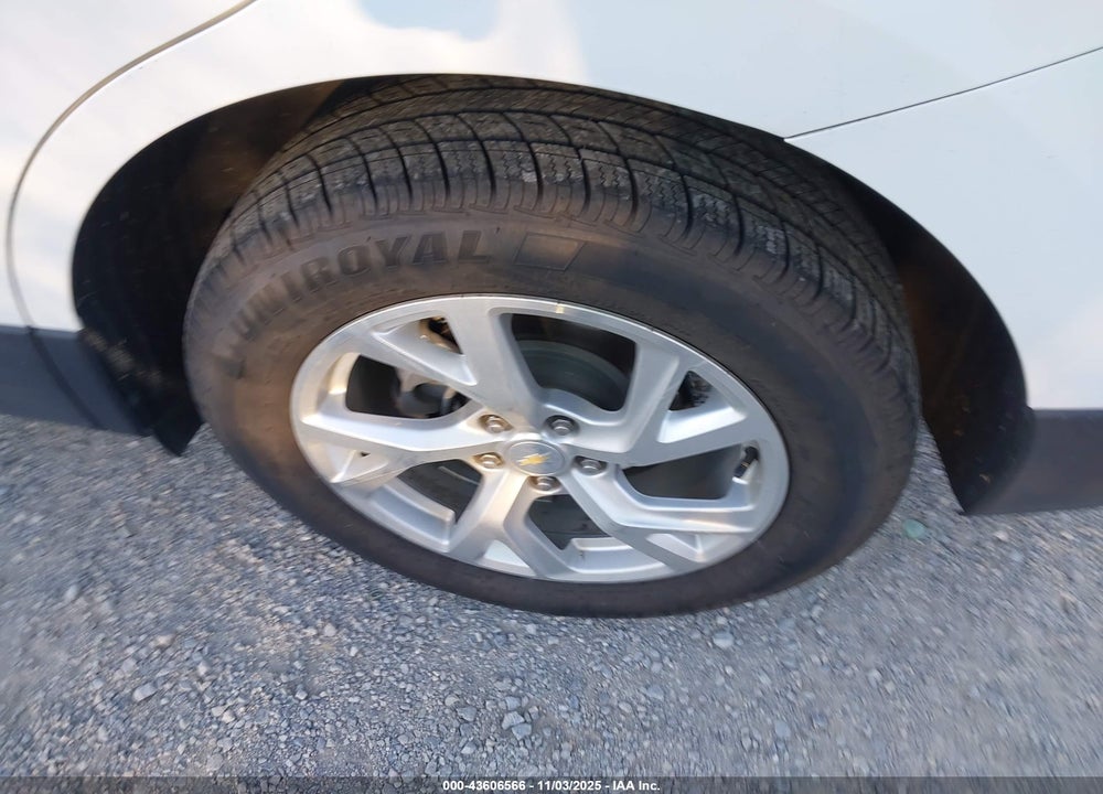 2019 CHEVROLET EQUINOX LT VIN: 3GNAXVEX8KS607236