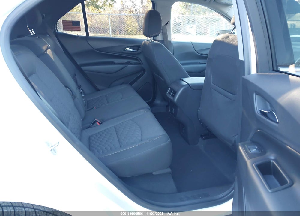 2019 CHEVROLET EQUINOX LT VIN: 3GNAXVEX8KS607236
