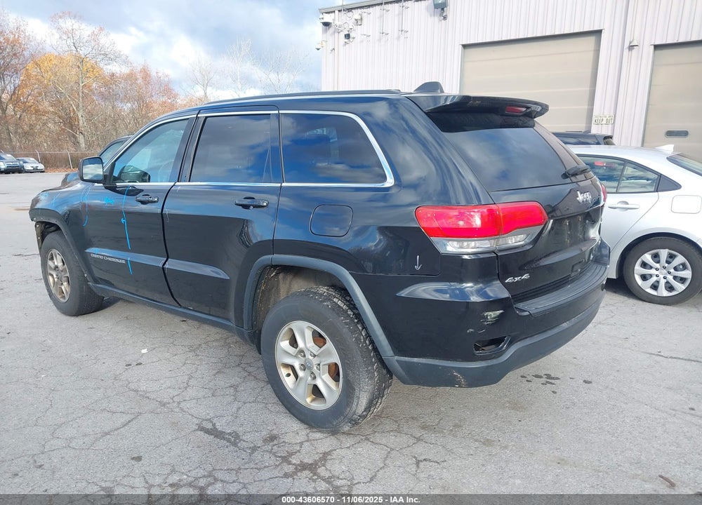 2015 JEEP GRAND CHEROKEE VIN: 1C4RJFAG2FC603932