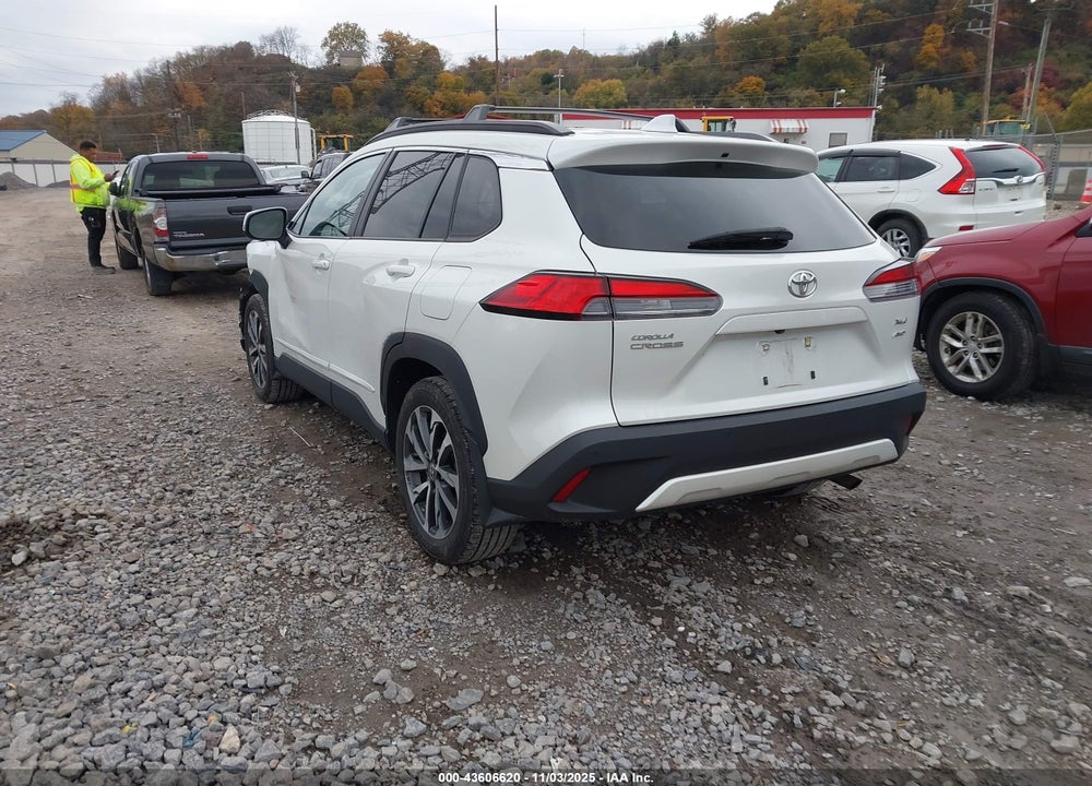 2023 TOYOTA COROLLA CROSS XLE VIN: 7MUDAABG0PV054006