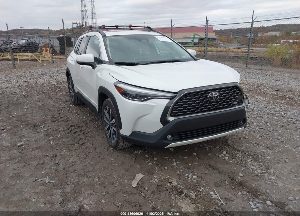 2023 TOYOTA COROLLA CROSS XLE VIN: 7MUDAABG0PV054006