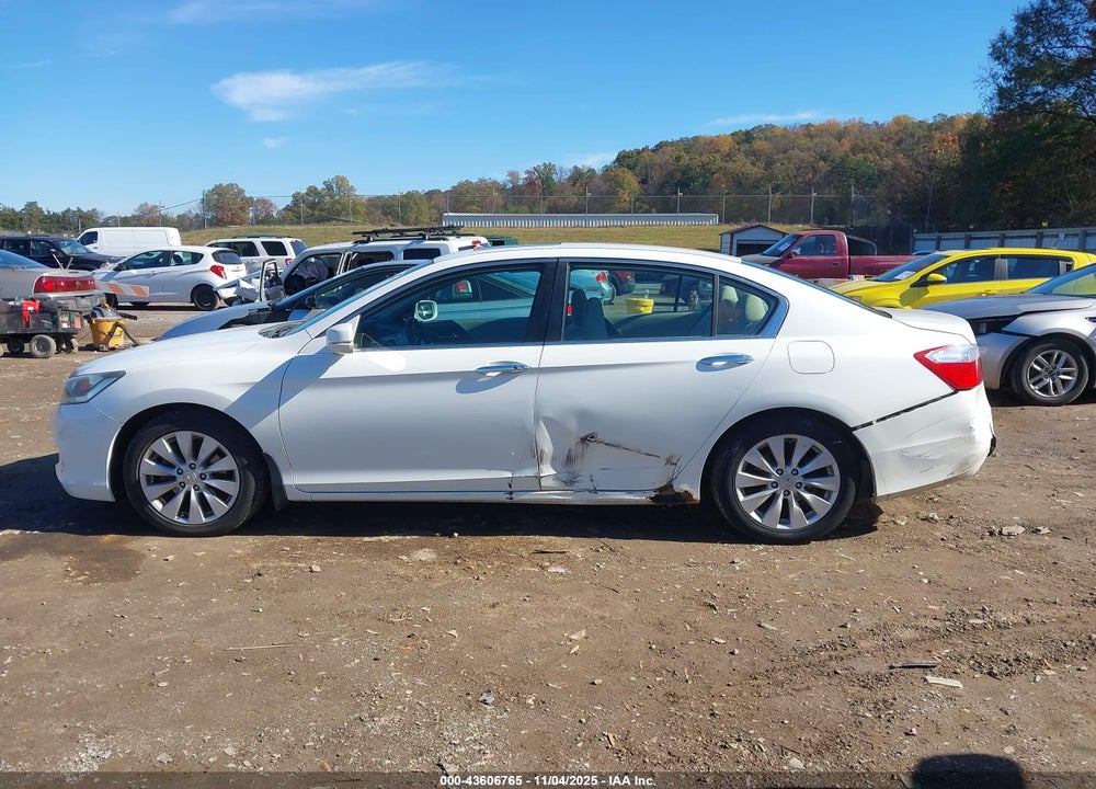2013 HONDA ACCORD VIN: 1HGCR2F70DA249189