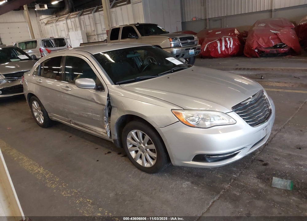 2011 CHRYSLER 200 TOURING VIN: 1C3BC1FB1BN545925