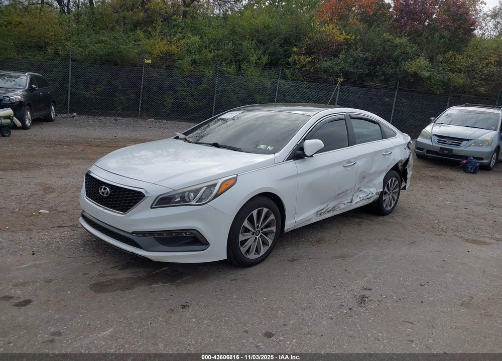 2015 HYUNDAI SONATA SPORT VIN: 5NPE34AF5FH091026
