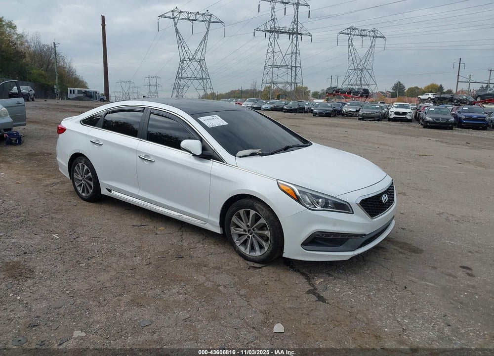 2015 HYUNDAI SONATA SPORT VIN: 5NPE34AF5FH091026