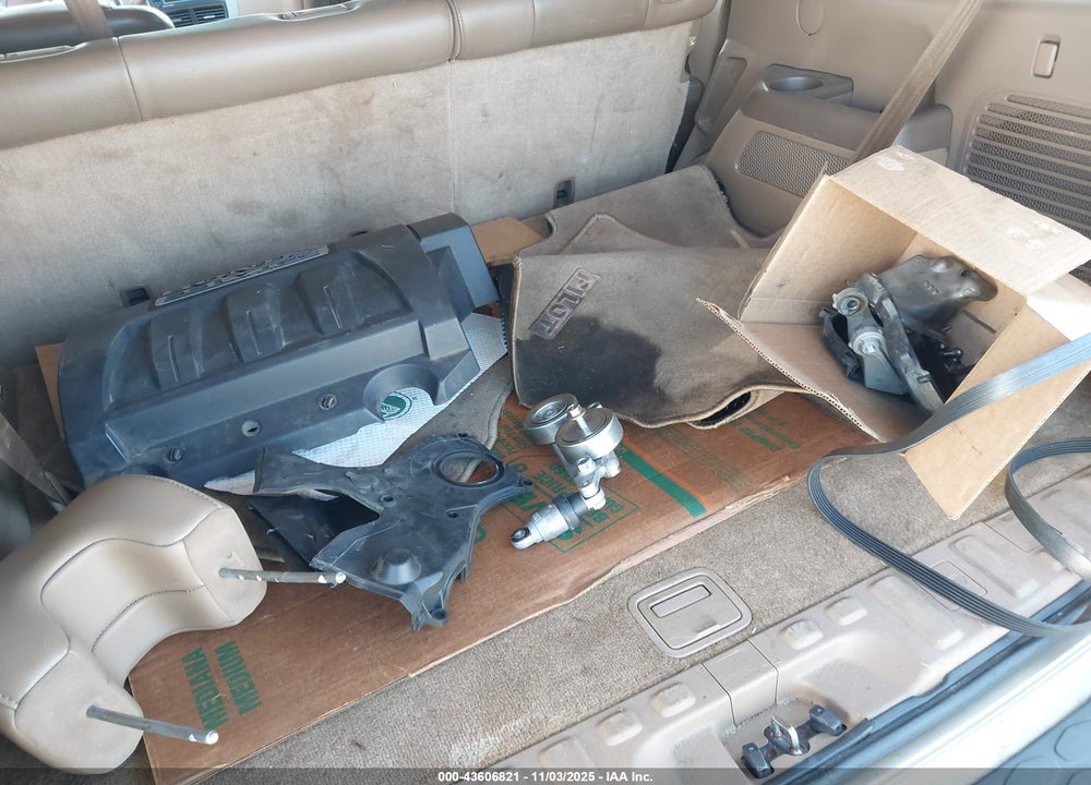 2007 HONDA PILOT VIN: 5FNYF28767B005553