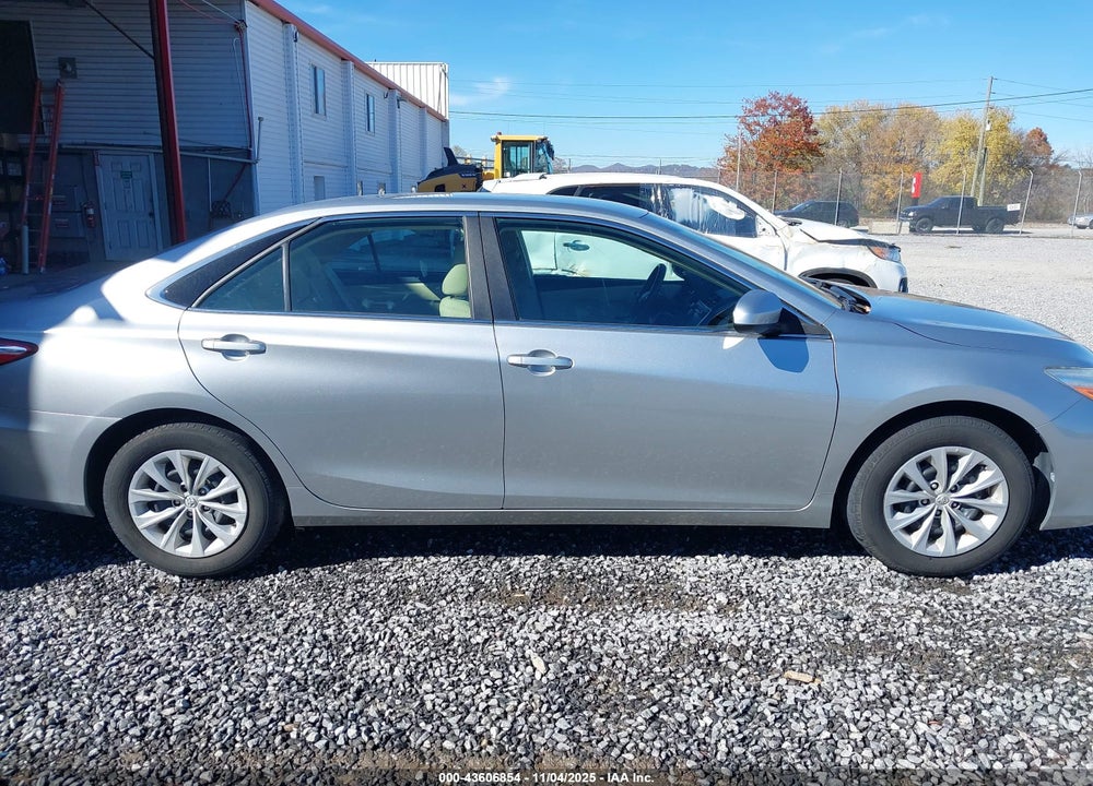 2015 TOYOTA CAMRY LE VIN: 4T1BF1FK4FU479204