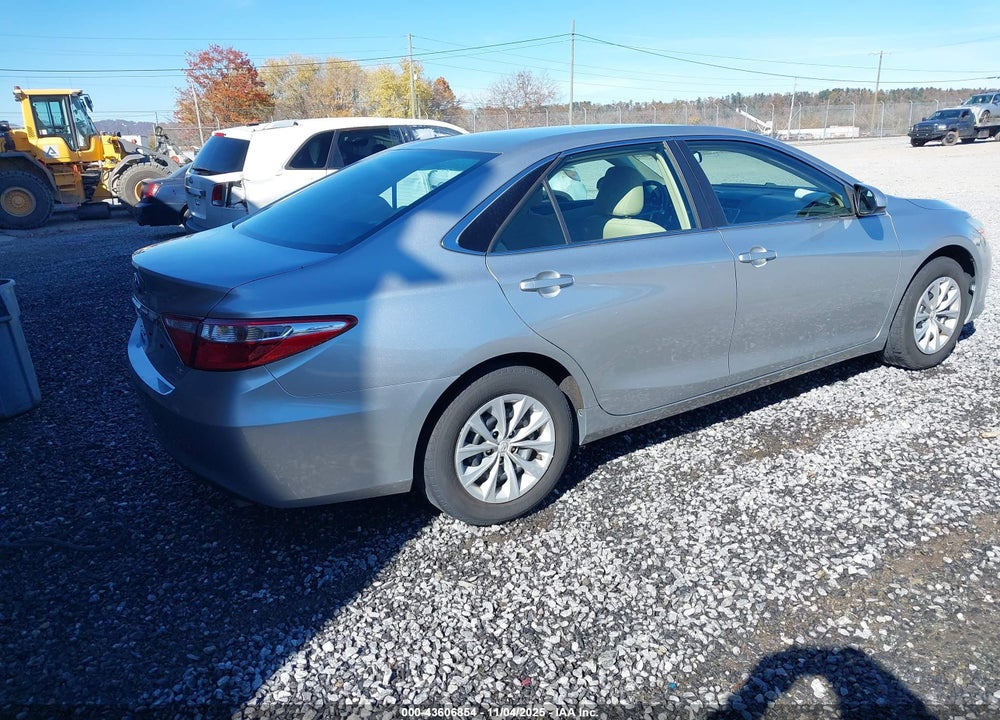 2015 TOYOTA CAMRY LE VIN: 4T1BF1FK4FU479204