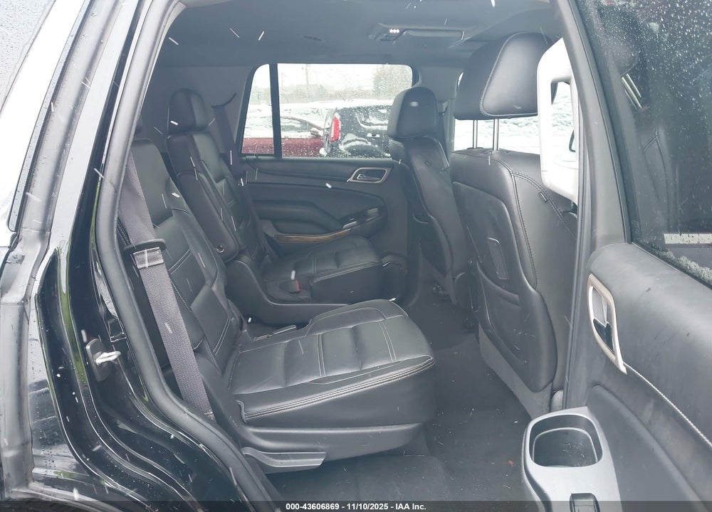 2016 GMC YUKON DENALI VIN: 1GKS2CKJXGR201036