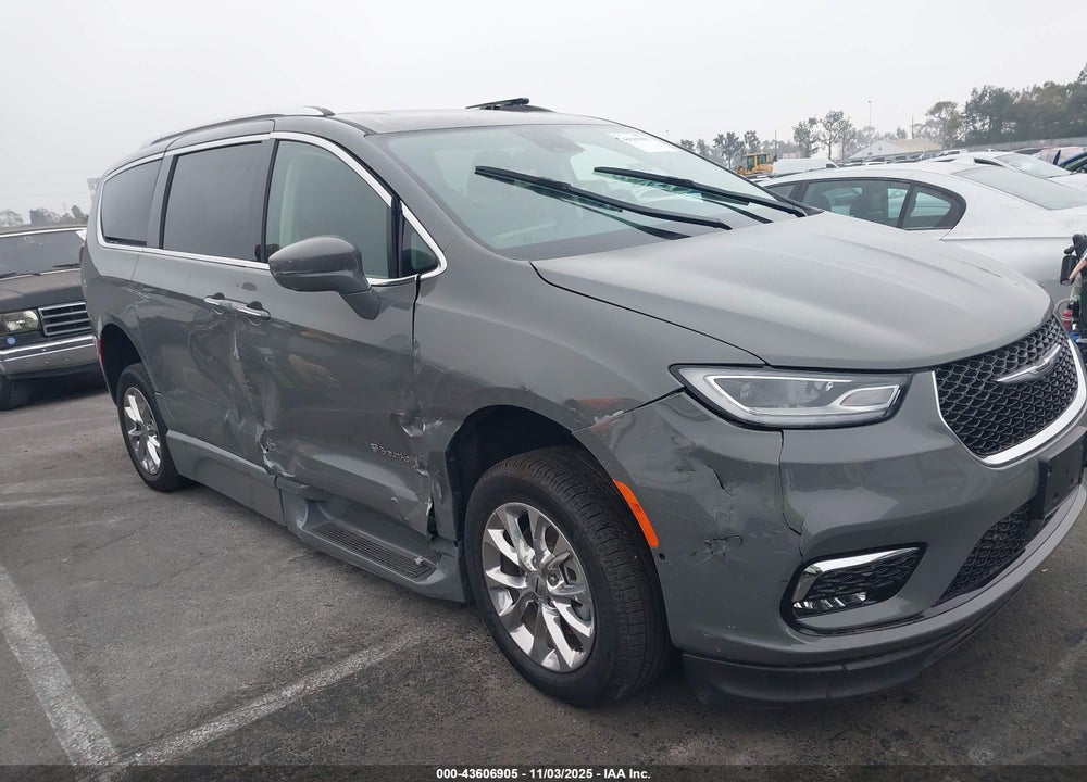 2021 CHRYSLER PACIFICA TOURING L VIN: 2C4RC1BG6MR575214