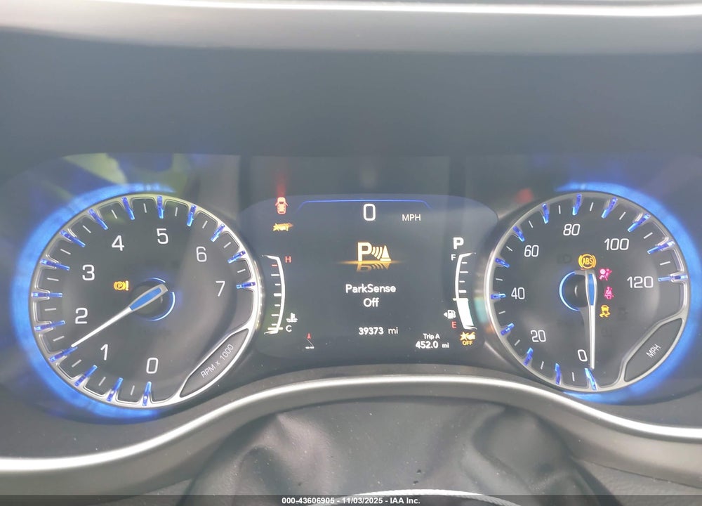 2021 CHRYSLER PACIFICA TOURING L VIN: 2C4RC1BG6MR575214