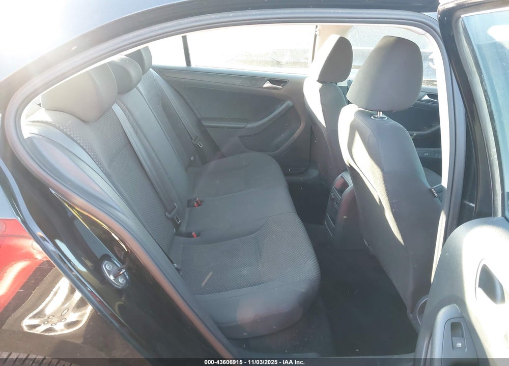 2014 VOLKSWAGEN JETTA VIN: 3VW2K7AJXEM320513