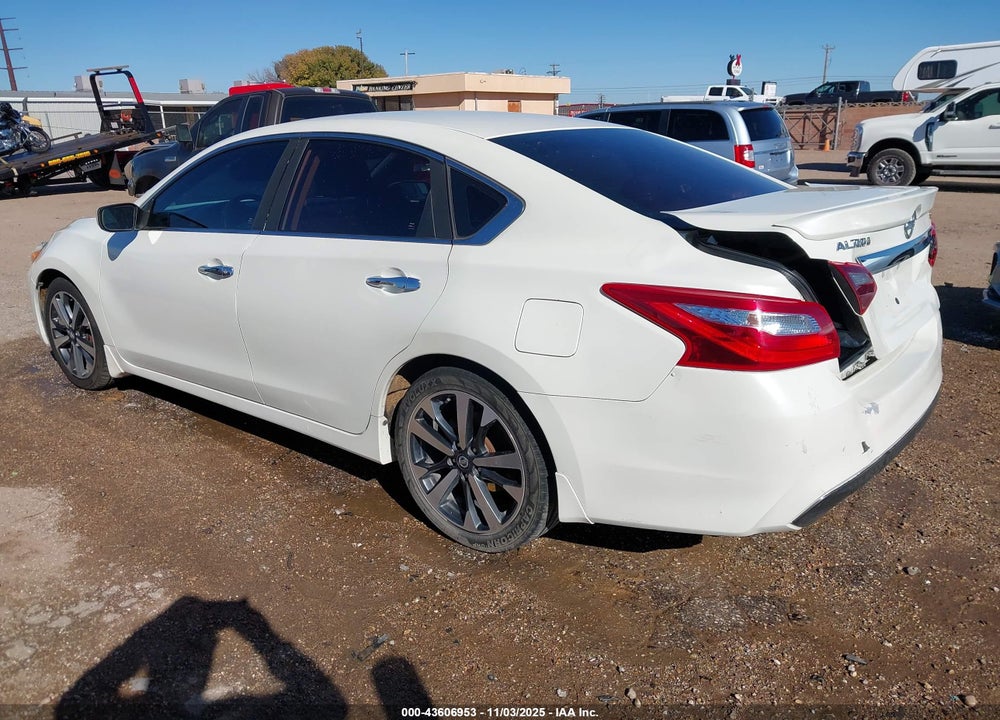 2017 NISSAN ALTIMA 2.5 SR VIN: 1N4AL3AP3HC266699
