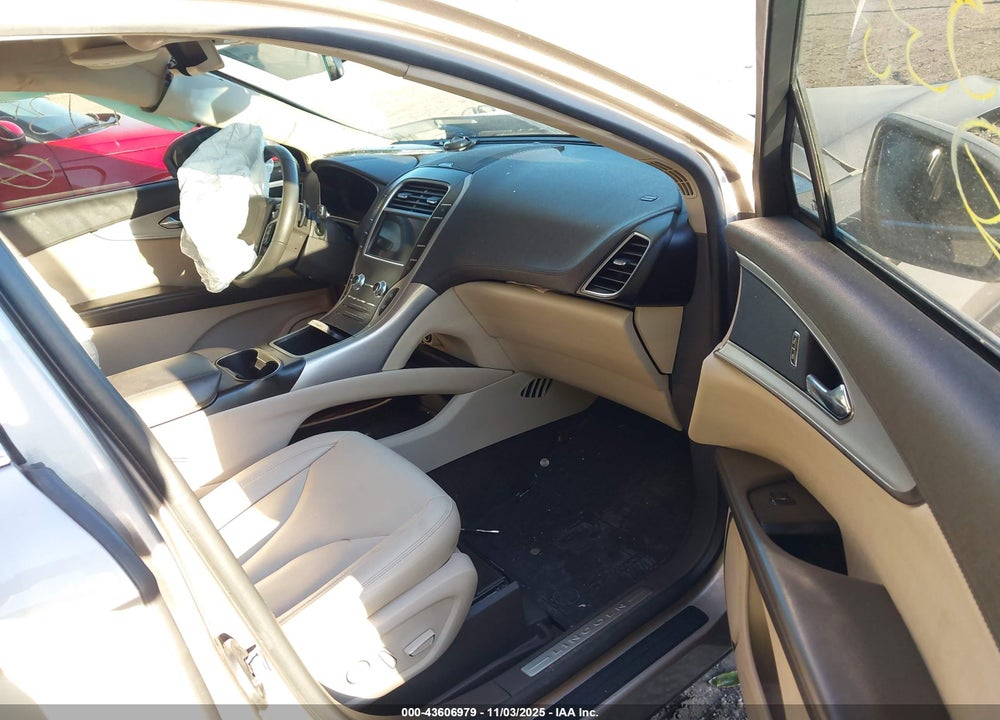 2020 LINCOLN NAUTILUS STANDARD VIN: 2LMPJ6J90LBL13533